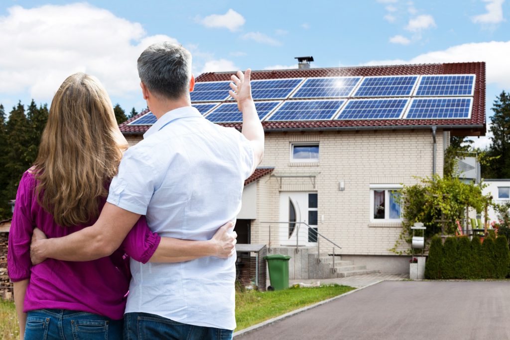 Be the Change: 7 Environmental Advantages of Using Solar Energy in Your Home