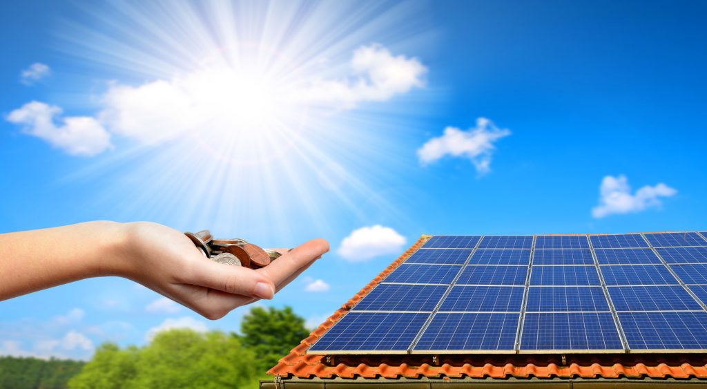 how long do solar panels last